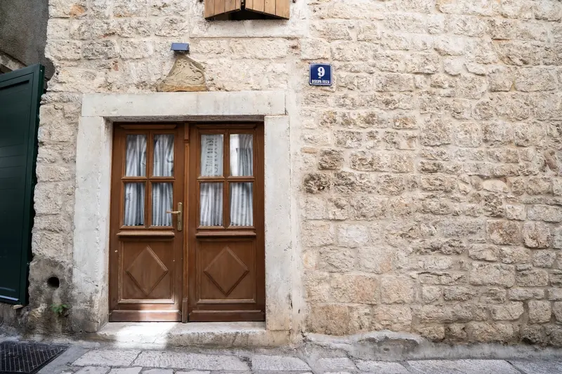 Šibenik Old Town House — exterior view 2